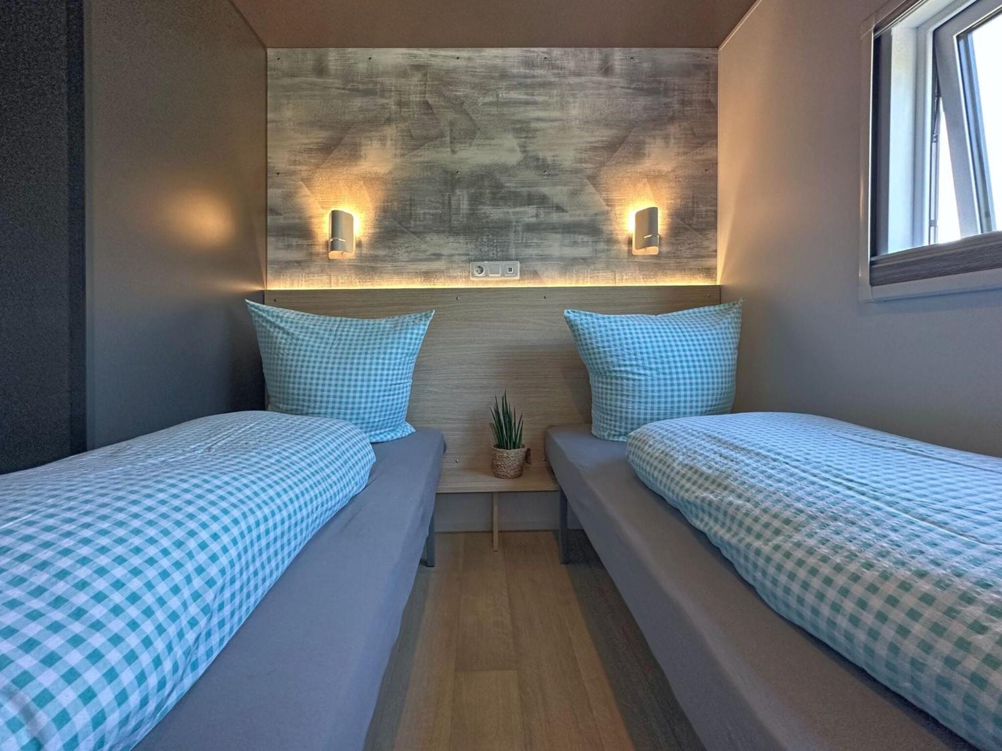 Feriendorf Seeblick - Tinyhouse Direkt Am See 네운부르그포름발트 외부 사진